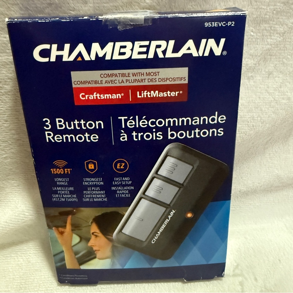 Chamberlain 3 Button Remote Garage Door Opener NEW